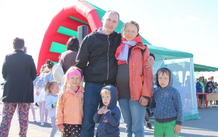 Палатка &laquo;Мир глазами добра&raquo;